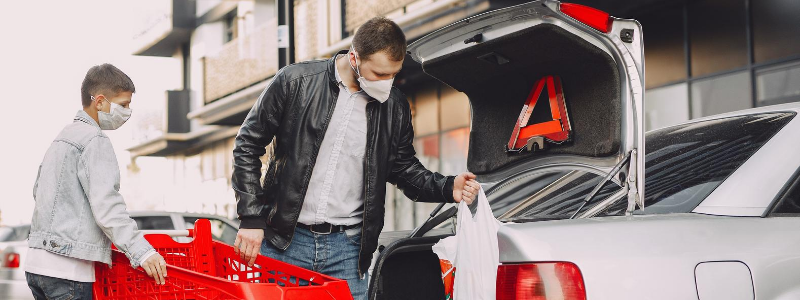 shoe stores doing curbside pickup